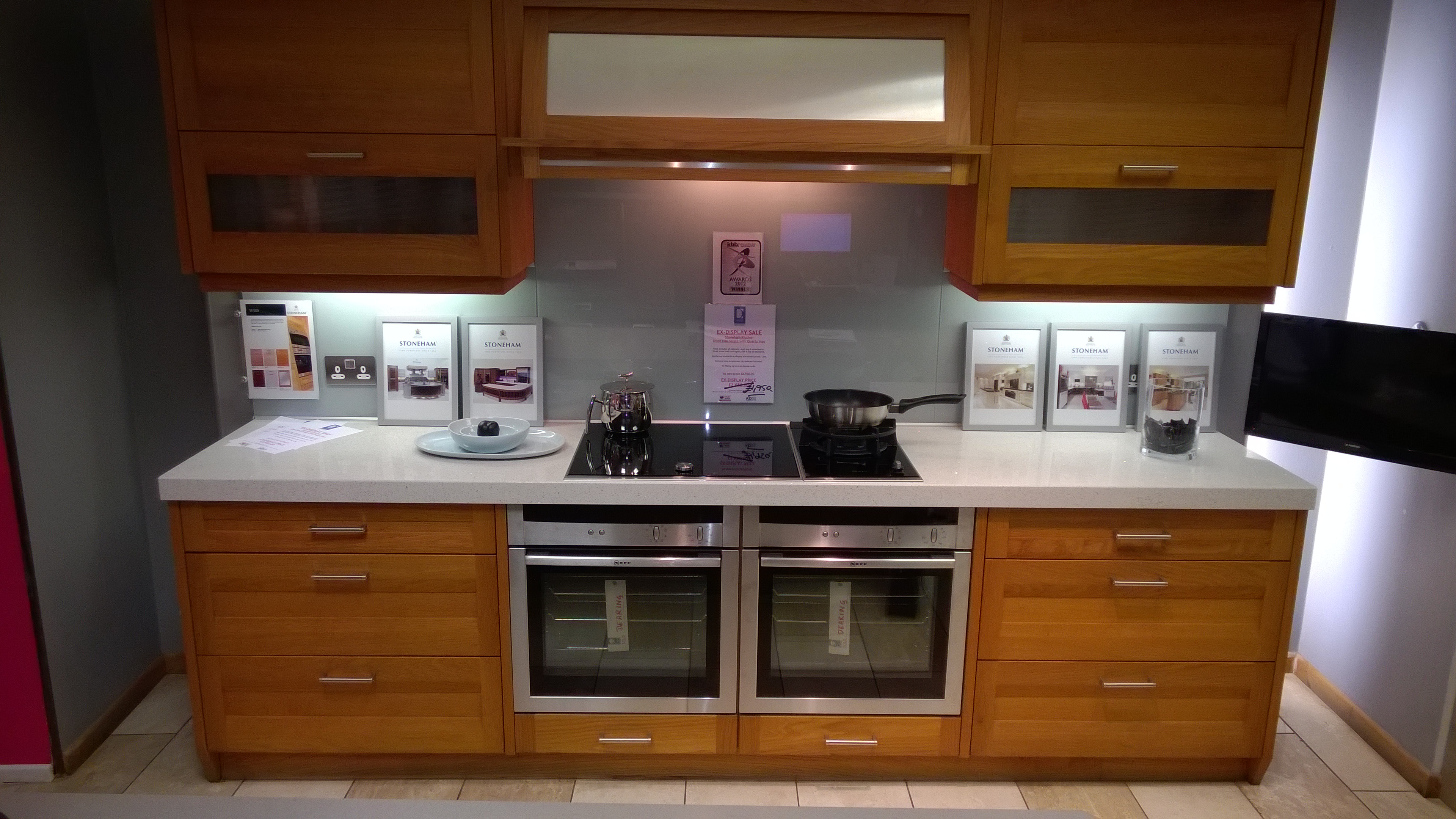 Ex Display Kitchens Leicester Dewhirst Kitchens