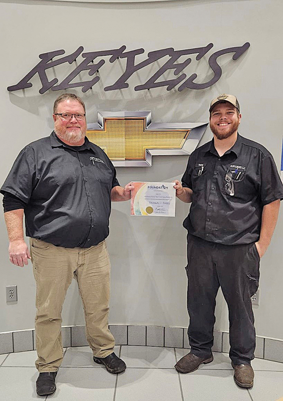 Colfax Student Receives WATDA Foundation Automotive Technician