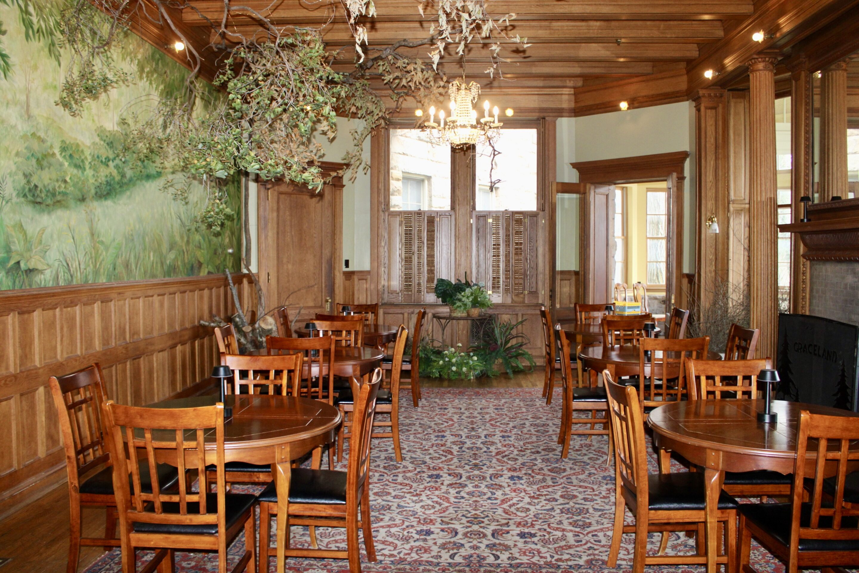 Graceland Inn Davis & Elkins College