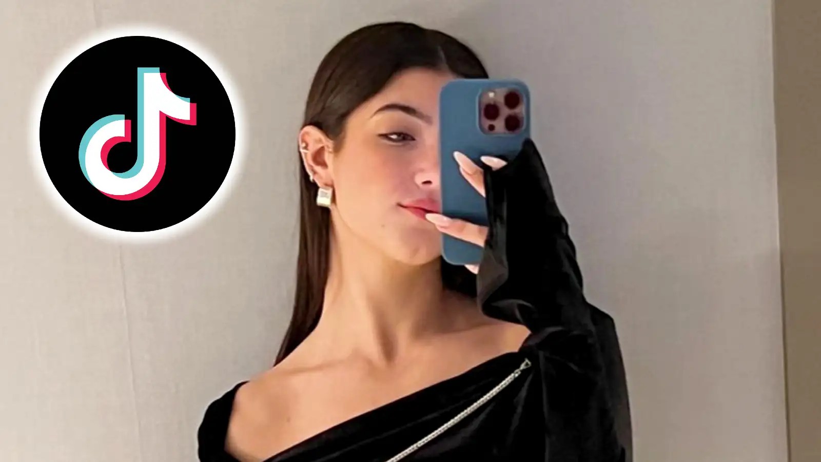 Charli D’Amelio explains what happened to her secret TikTok ‘spam(08)