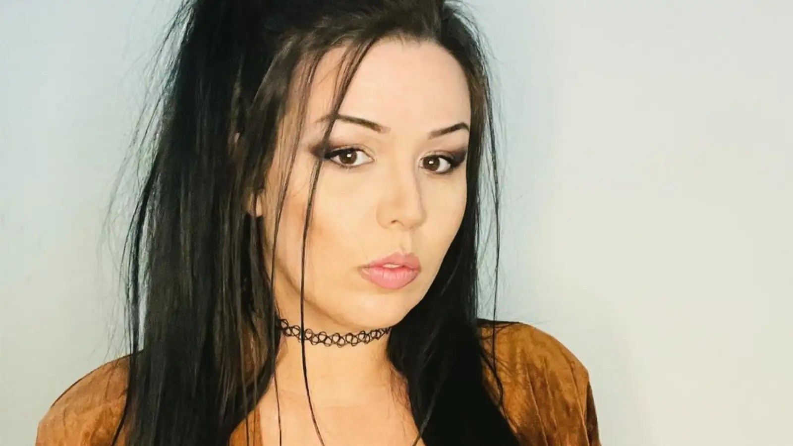 Kaceytron hits out at “basement dwelling incels” celebrating Twitch ban