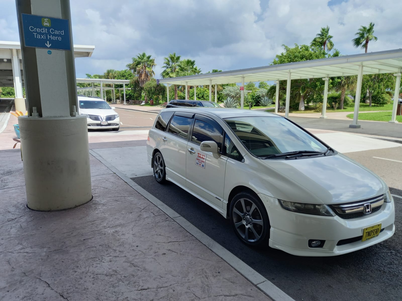 Dexters Vacations Nassau Taxi Bahamas Transportation Tours