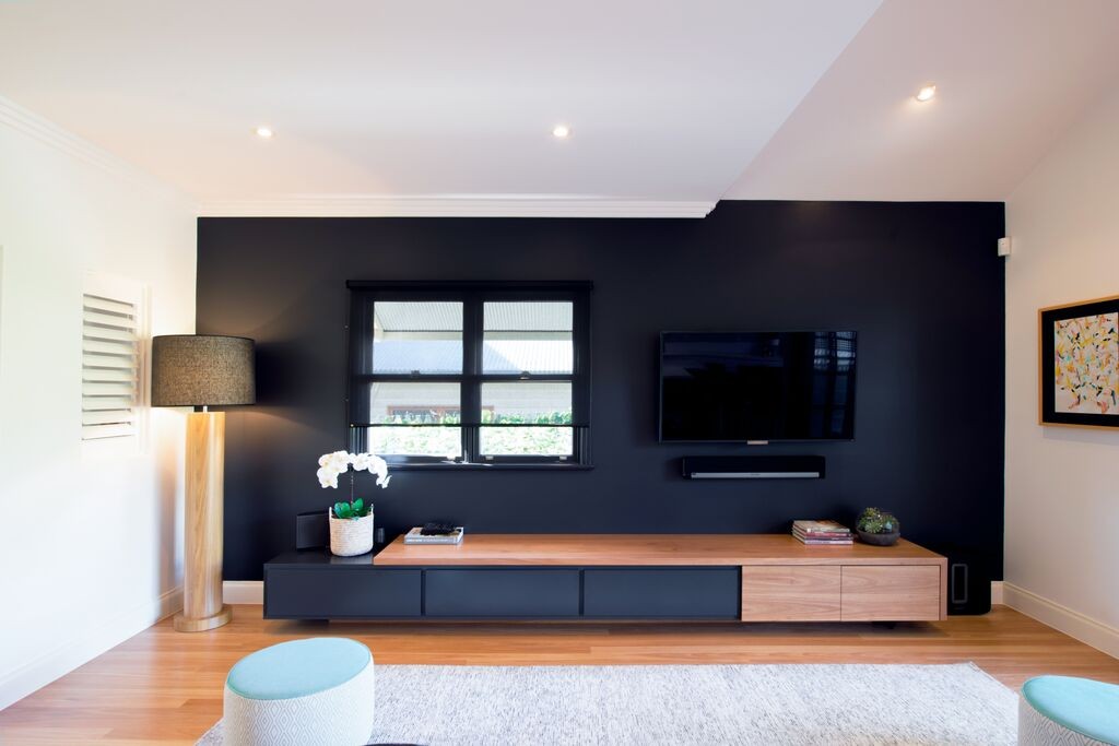 Black wall behind TV Home