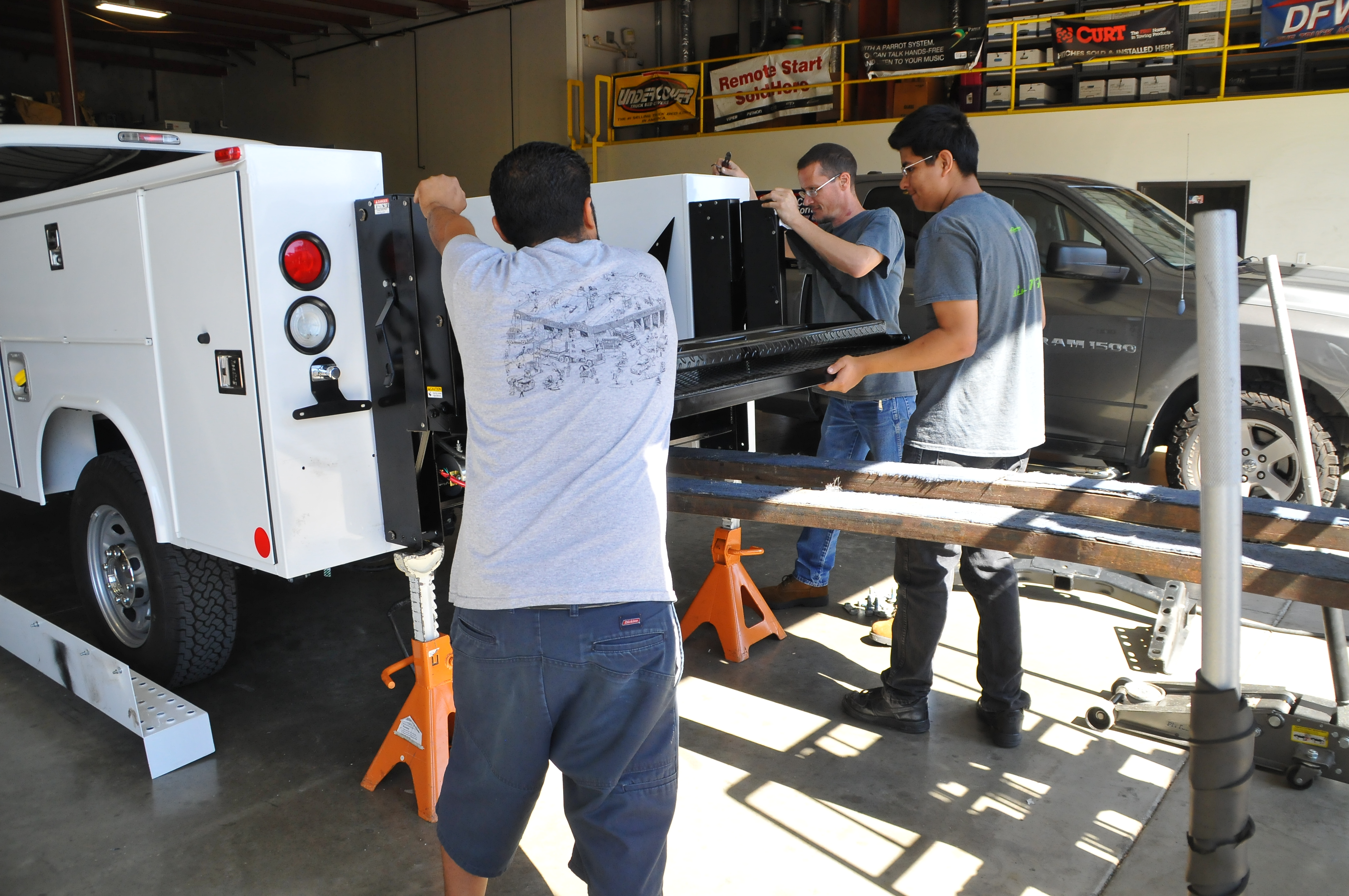 Photos of Vehicles accessorized by DFW Camper DFW Truck & Auto