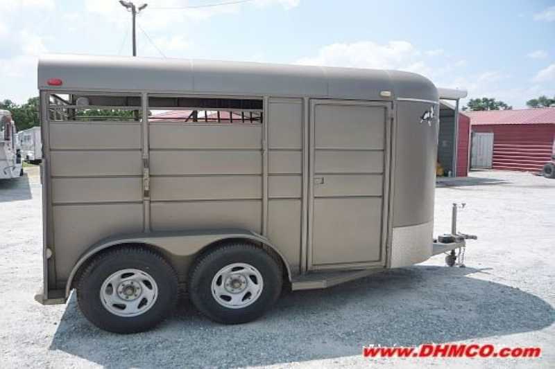 Used 2 Horse Calico Horse Trailer Bumper Pull Horse Trailer Dixie