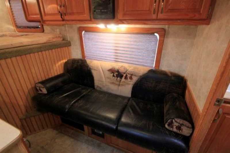 Lakota Horse Trailer For Sale Used 2007 3 Horse Trailer with Living