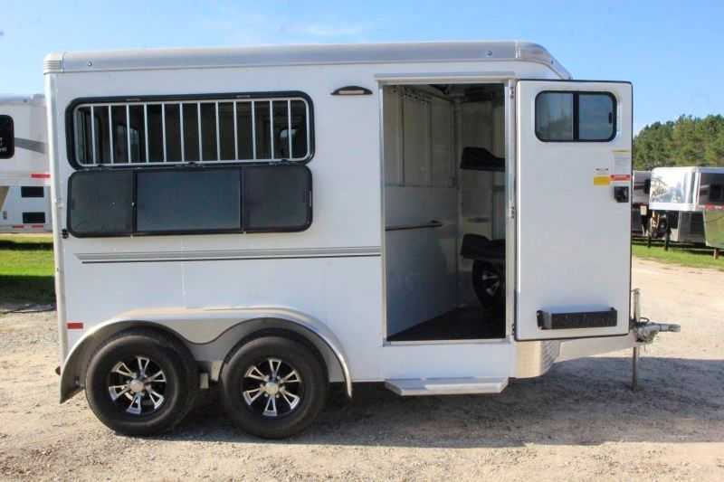 Used 2016 Sundowner 2 Horse Trailer Bumper Pull Horse Trailer Dixie