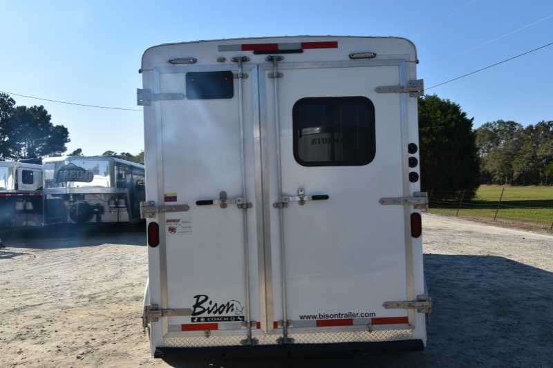 Used 2016 Bison 2 Horse Trailer with Living Quarters Dixie Horse
