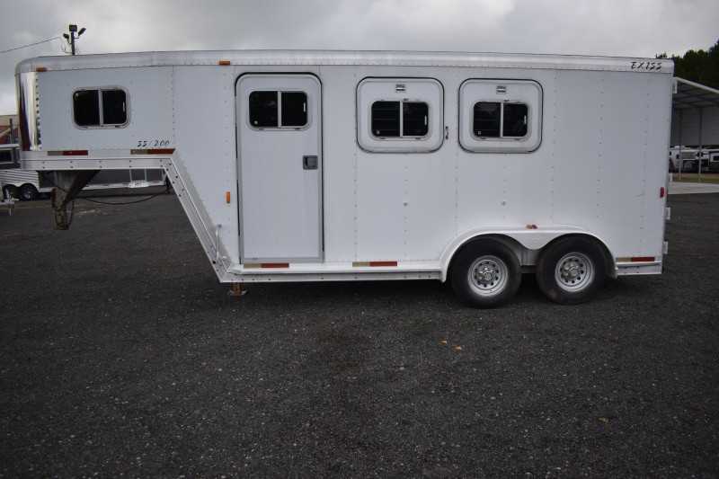 Used 2001 Exiss 2 Horse Trailer Gooseneck Horse Trailer Dixie Horse