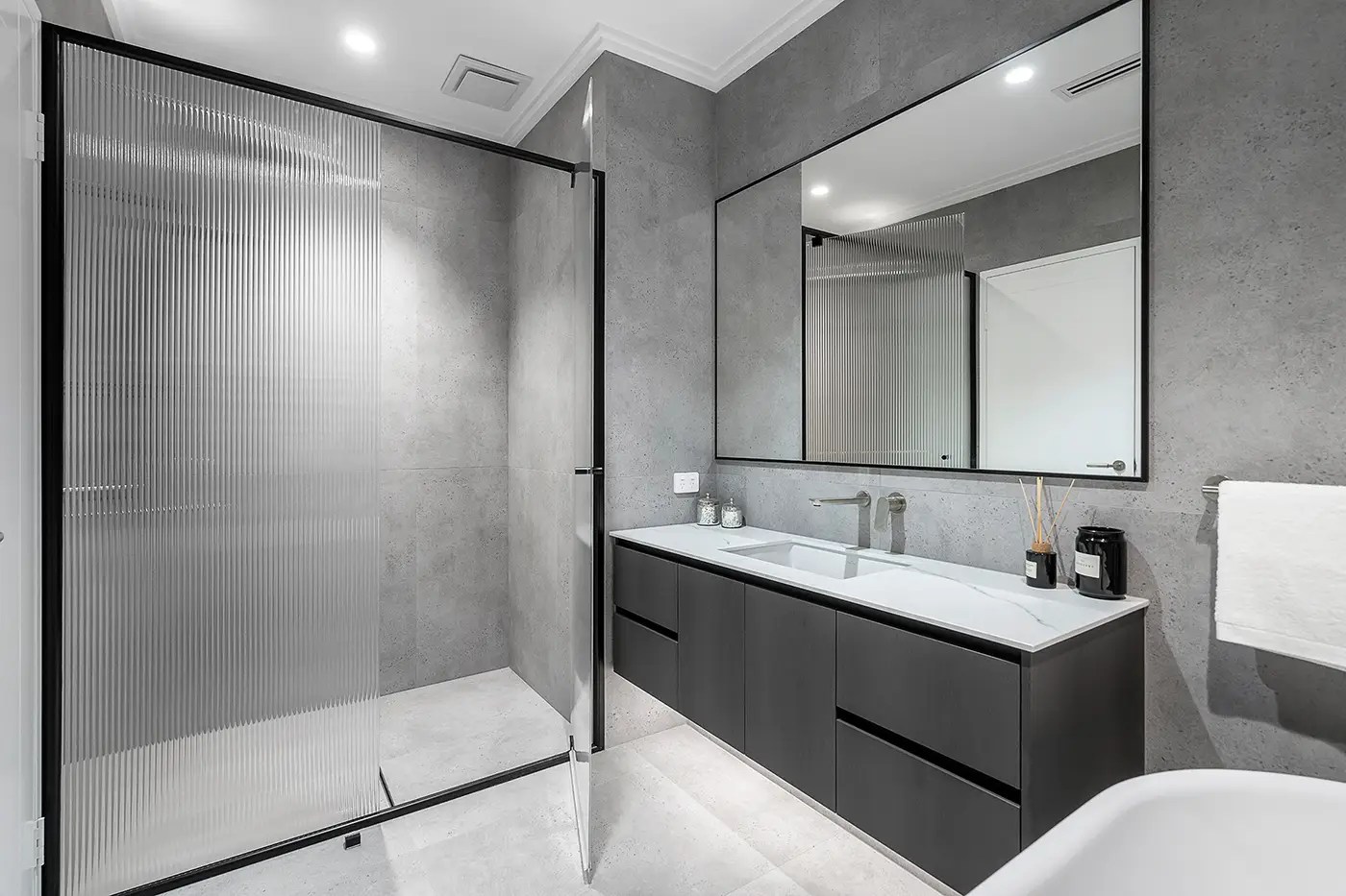 Shower Screen Designs & Ideas [GET INSPIRED]