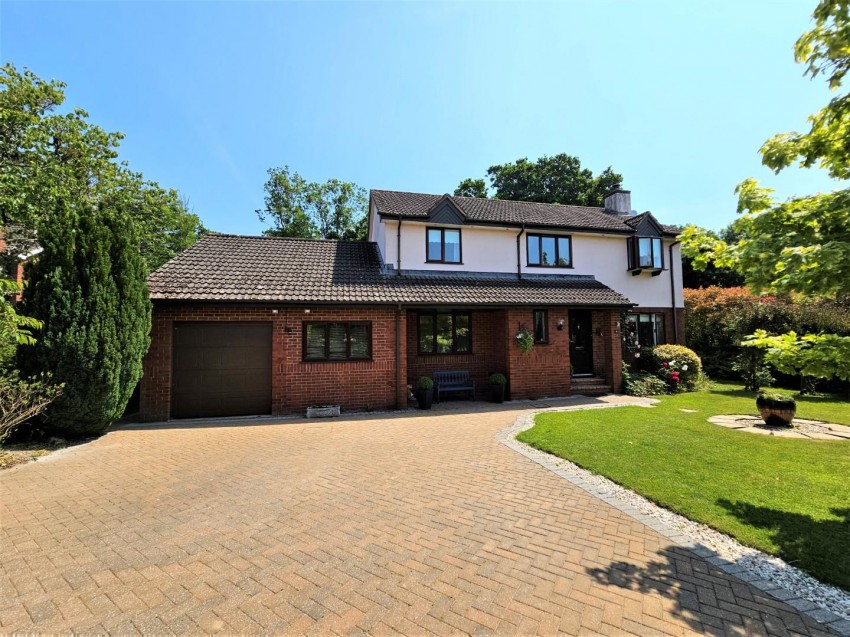 The Otters, Bolham, Tiverton, 5 bedroom, House Detached