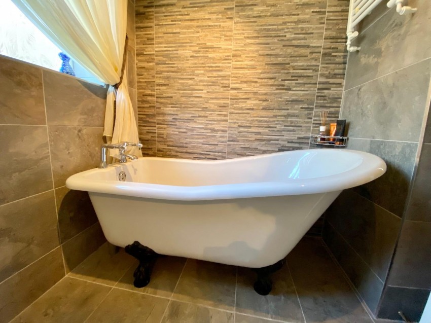 The Otters, Bolham, Tiverton, 5 bedroom, House Detached