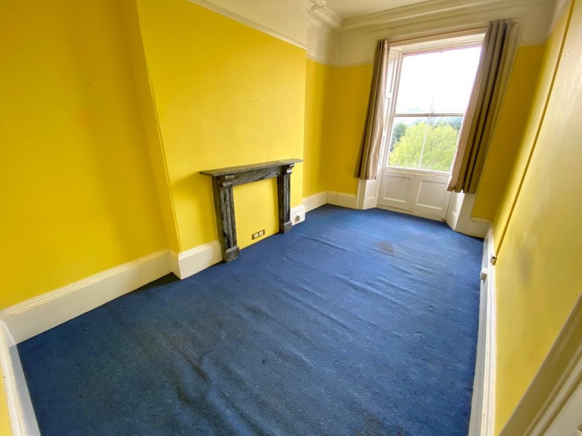 St. Peter Street, Tiverton, Devon, 2 bedroom, Flat