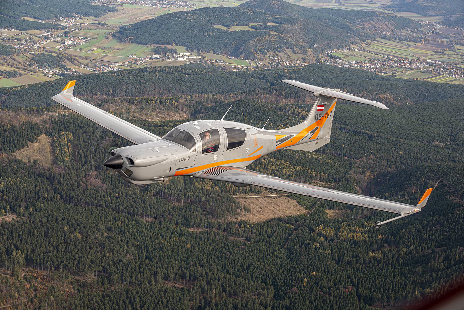 Images Diamond Aircraft Industries