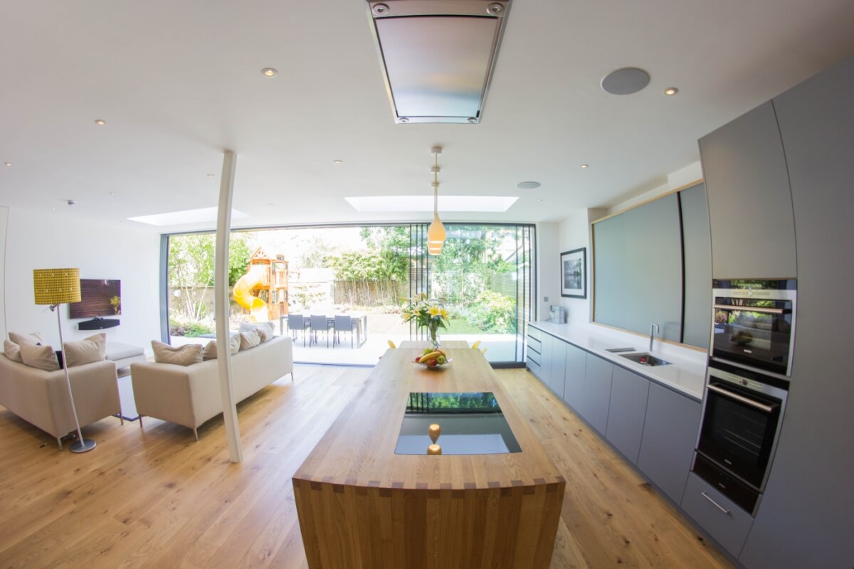 House extensions in London Services Diamond Construction Limited