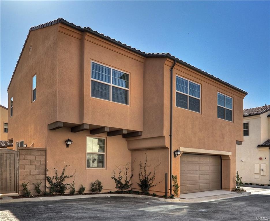 124 QUIET GROVE, IRVINE, CA 92618 Diane Merassa Irvine Real Estate