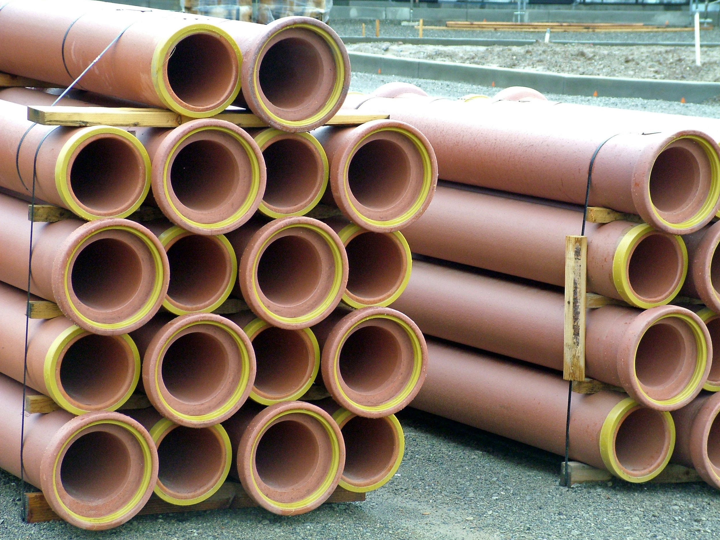 Which blade should I choose to cut clay pipe? Diatech