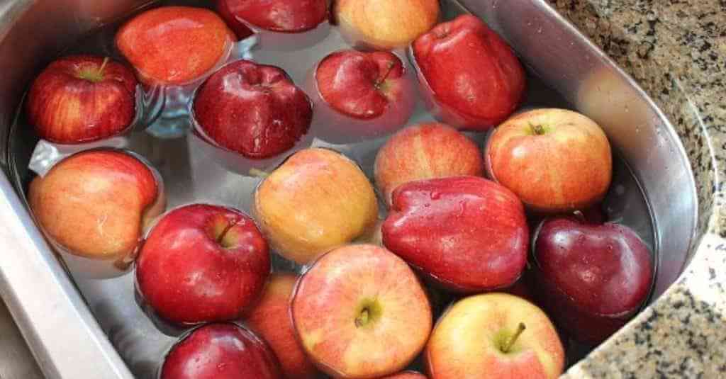 Aprenda a retirar os agrotóxicos de seus alimentos, com esta receita