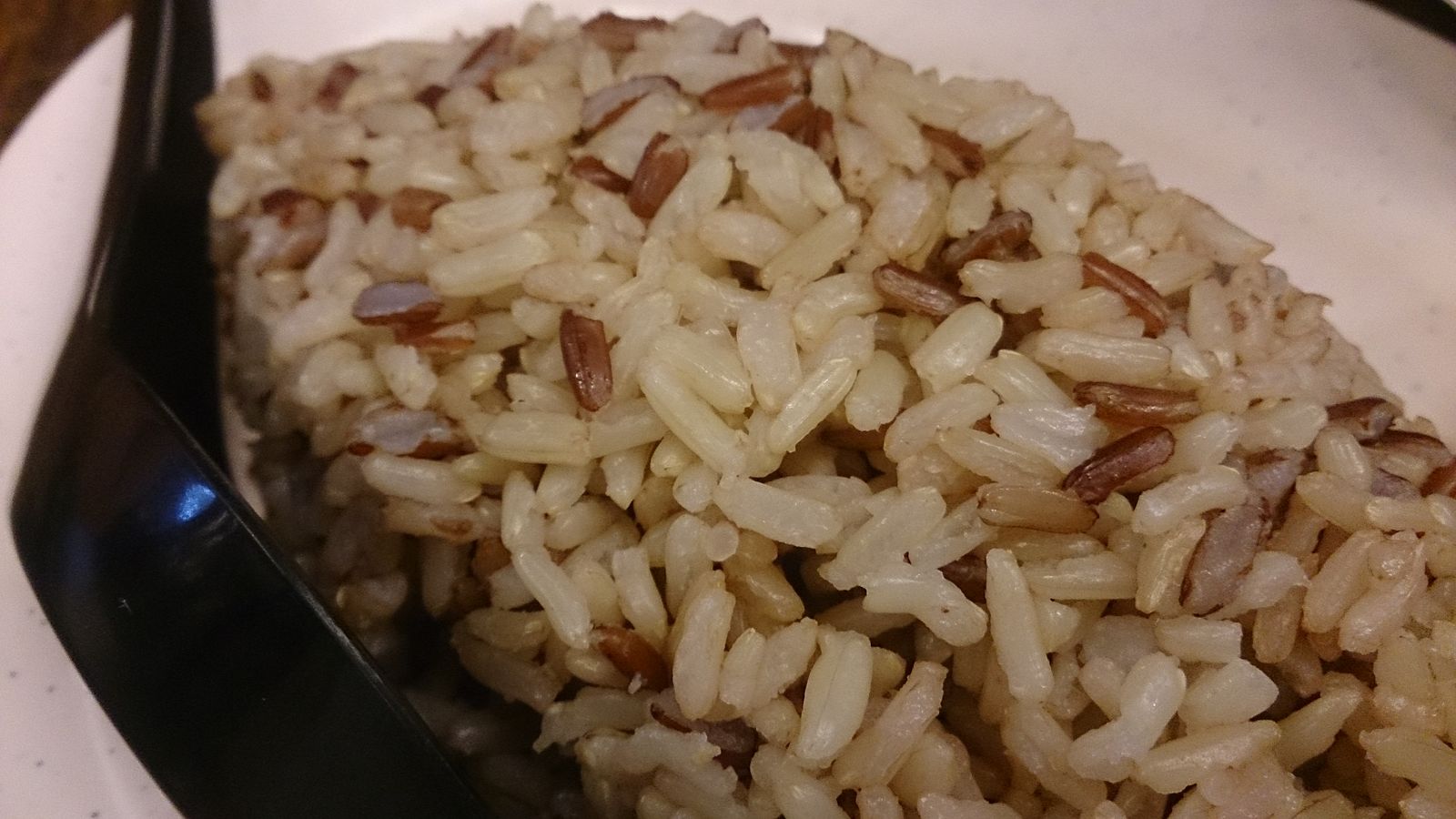 Difference Between Brown Rice and Quinoa Difference Between