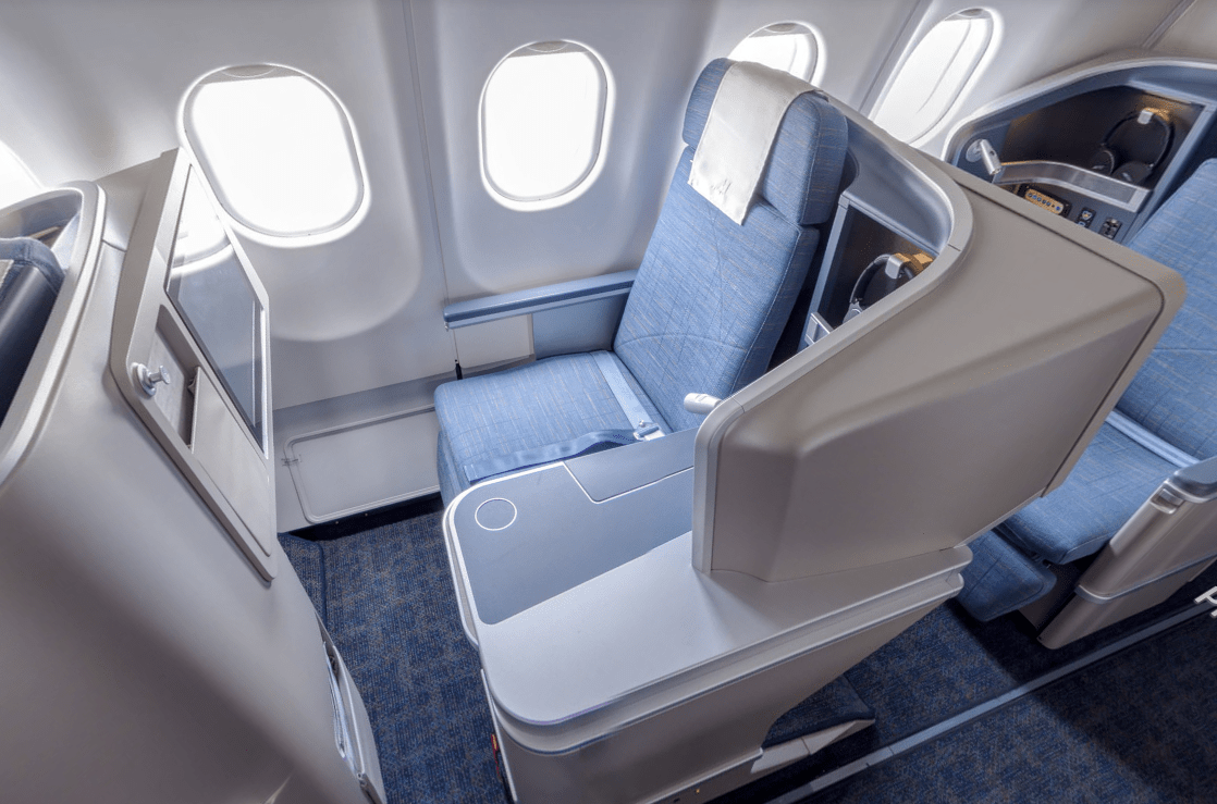 Difference Between Business Class and Premium Economy Difference Between