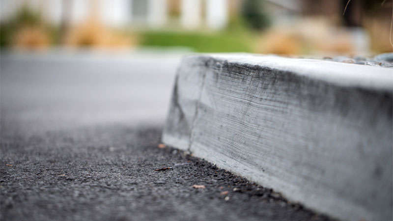 12 Different Types of Curbs and Curbing (w/ Pictures)