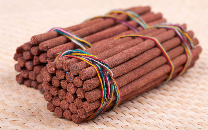 19 Different Types of Incense (w/ Pictures)