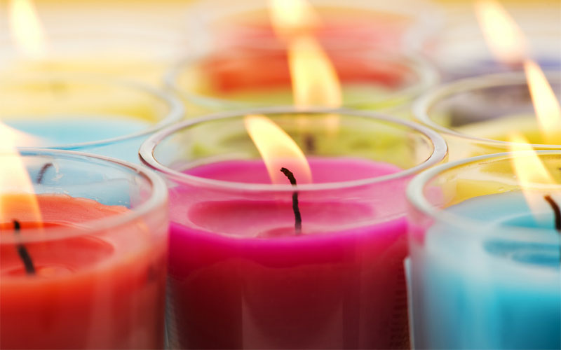 13 Different Types of Candles (w/ Pictures)