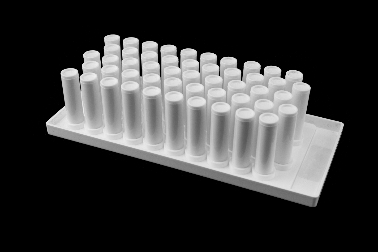 Lip Tube Tray KIT, Includes 1 x Tray, 1 x Scraper, 50 x White Lip Balm