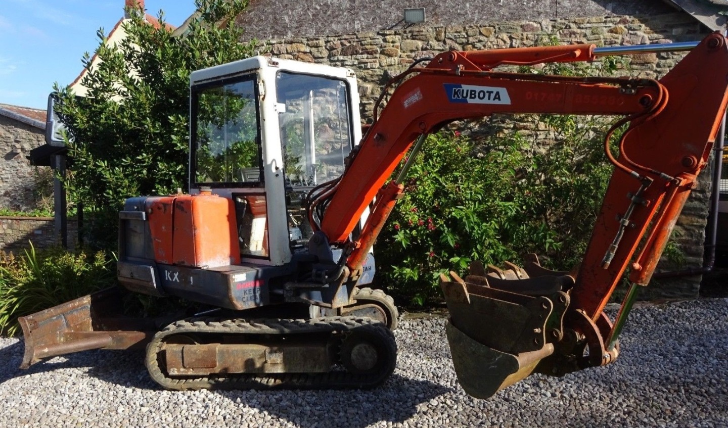 Digger Bidder KUBOTA KX71 MINI EXCAVATOR 1995, 3 BUCKETS, 2.8 TONNE