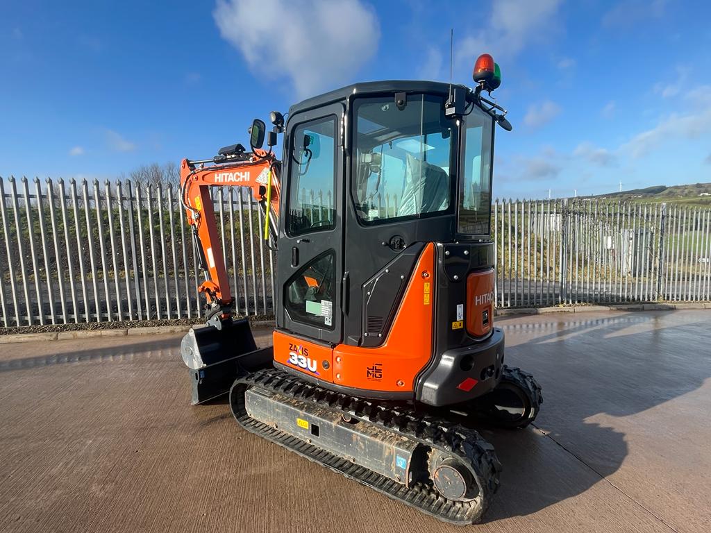 Digger Bidder 2021 Hitachi ZX33U6 mini digger