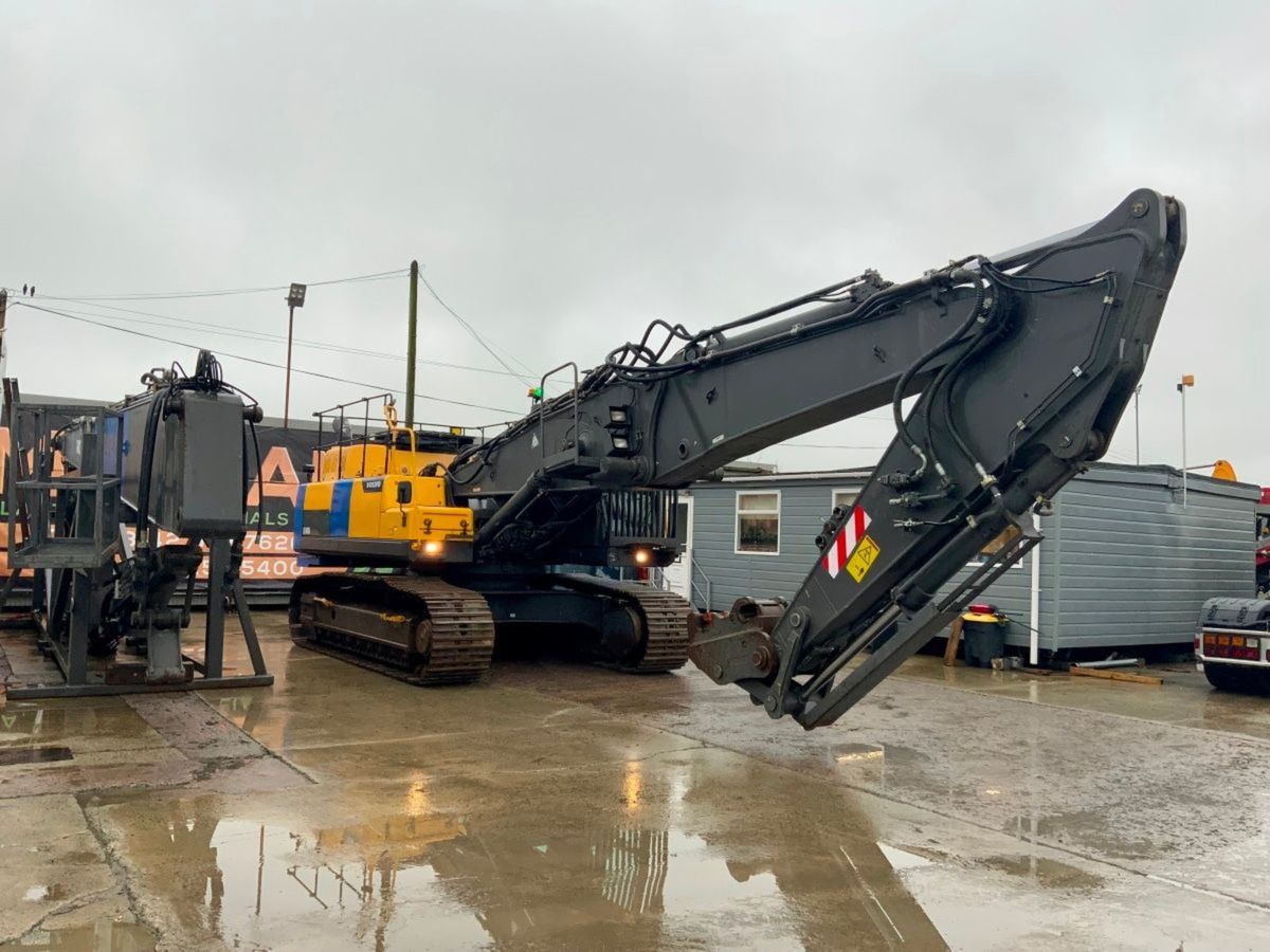 Digger Bidder 2012 VOLVO EC480DL HIGH RISE / HIGH REACH EXCAVATOR