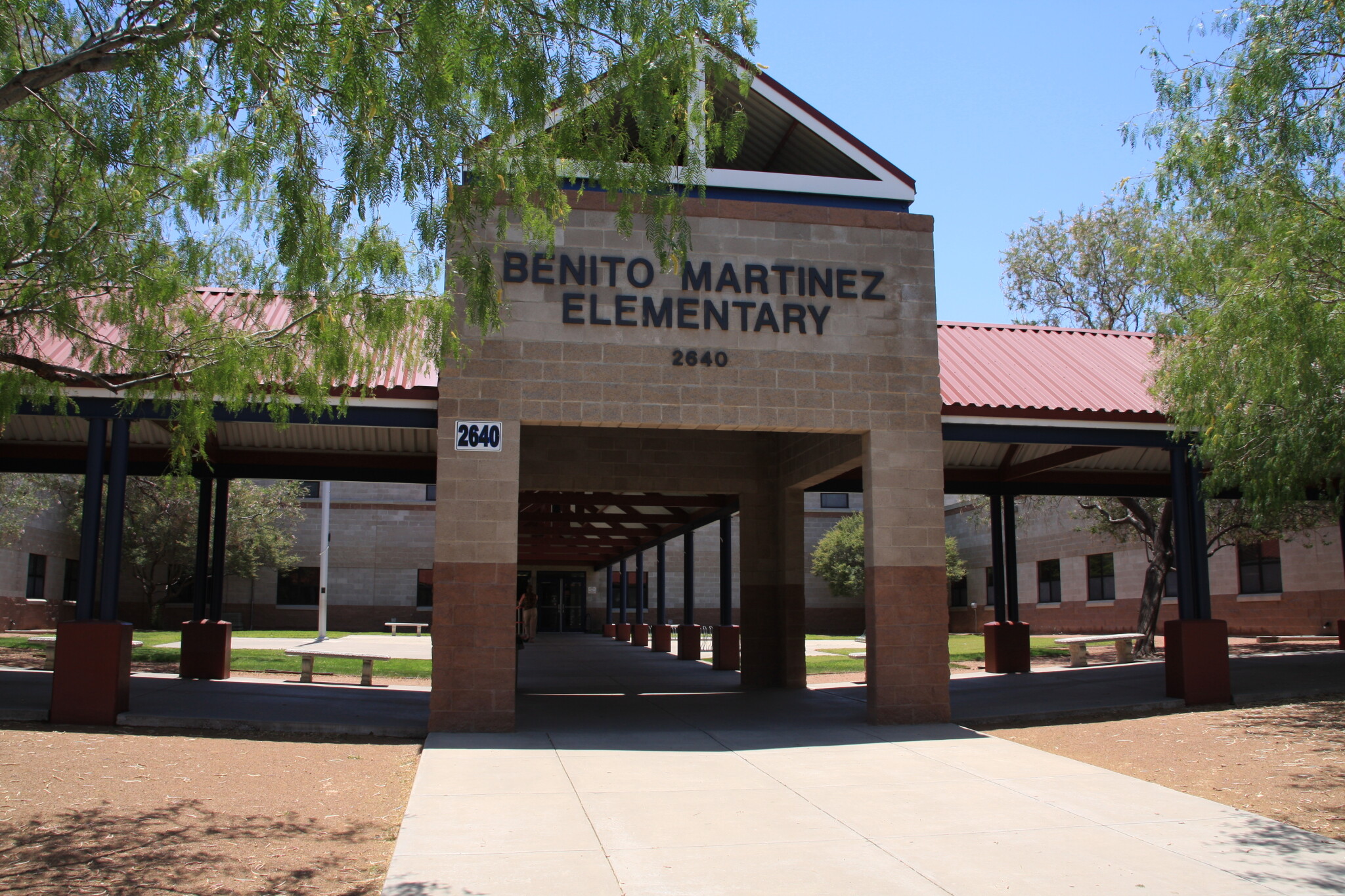 Benito Martinez Elementary School El Paso, Texas DIGIE