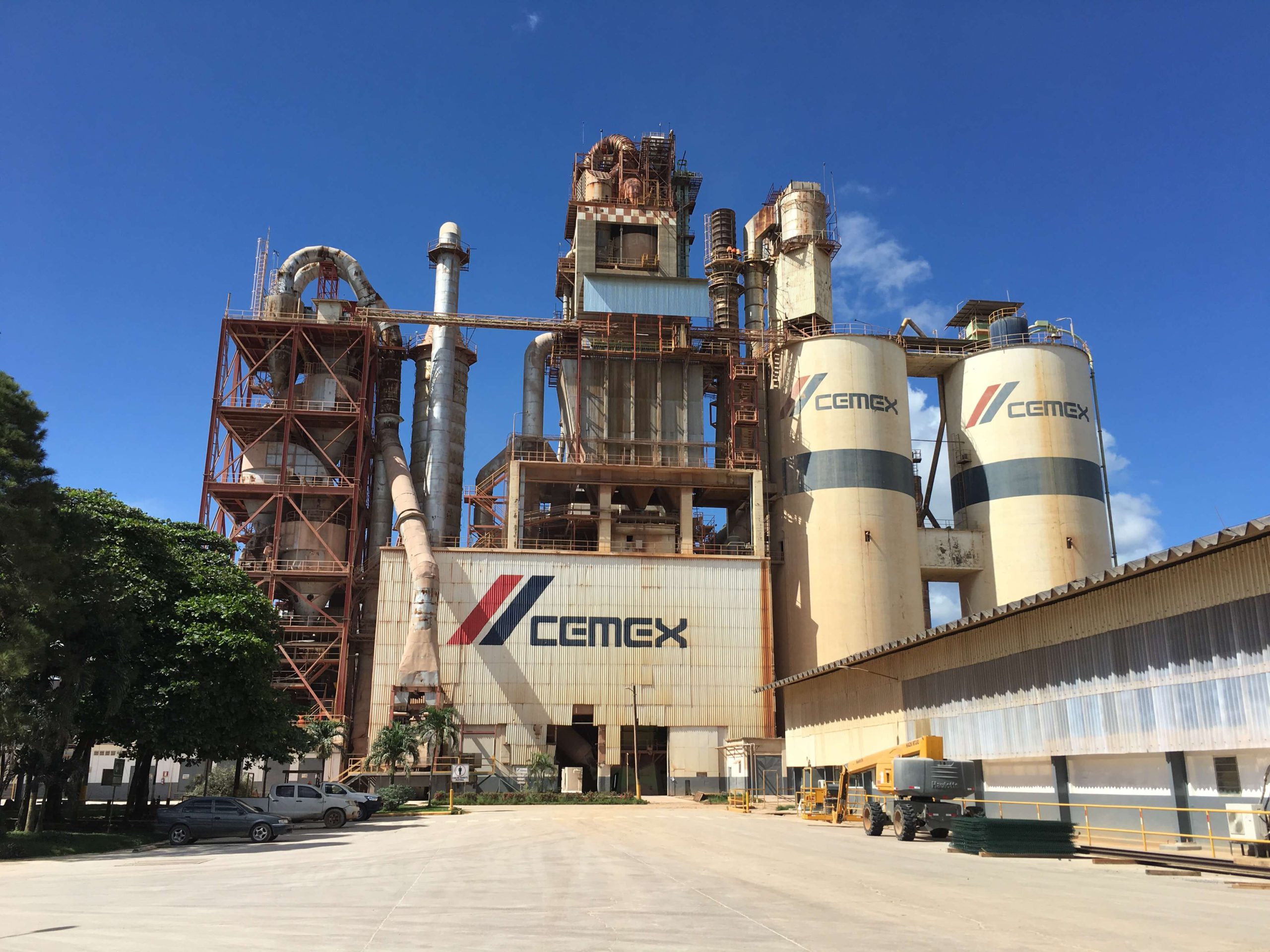Cemex x Skytrack Digital Communications Technologies