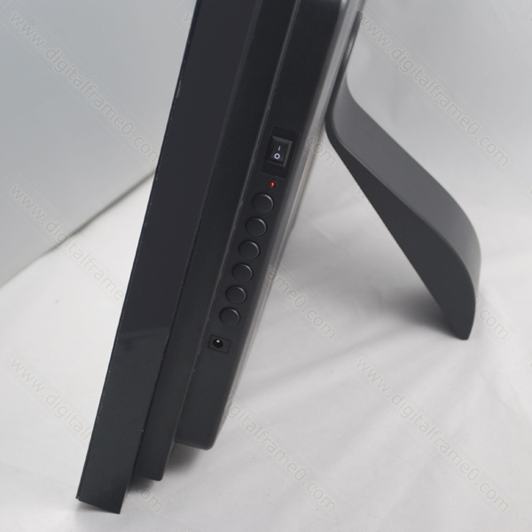 Huge 19 inch Digital photo Frame in black