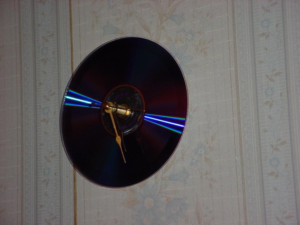 DIY CD Clock