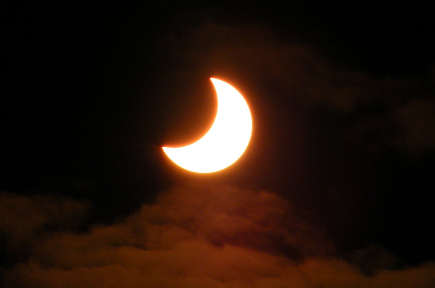 How to watch Saturday’s partial solar eclipse