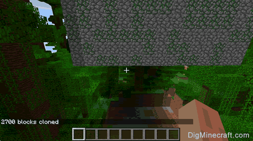 How to Use the Clone Command in Minecraft