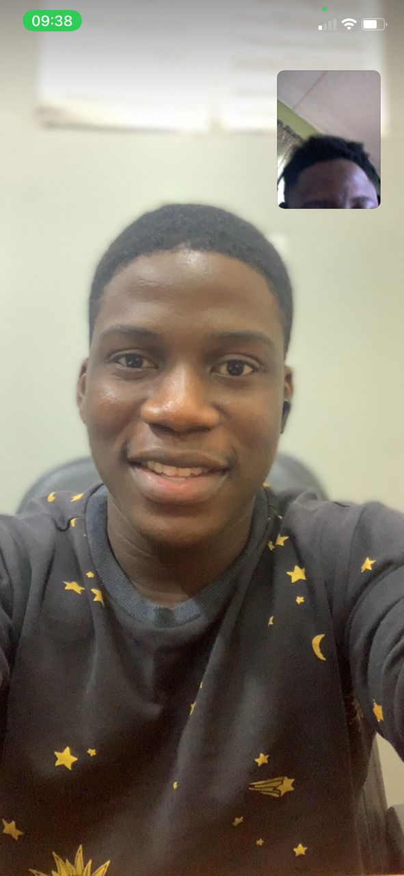 Blur Background During WhatsApp Video Call (Portrait Mode) in iOS