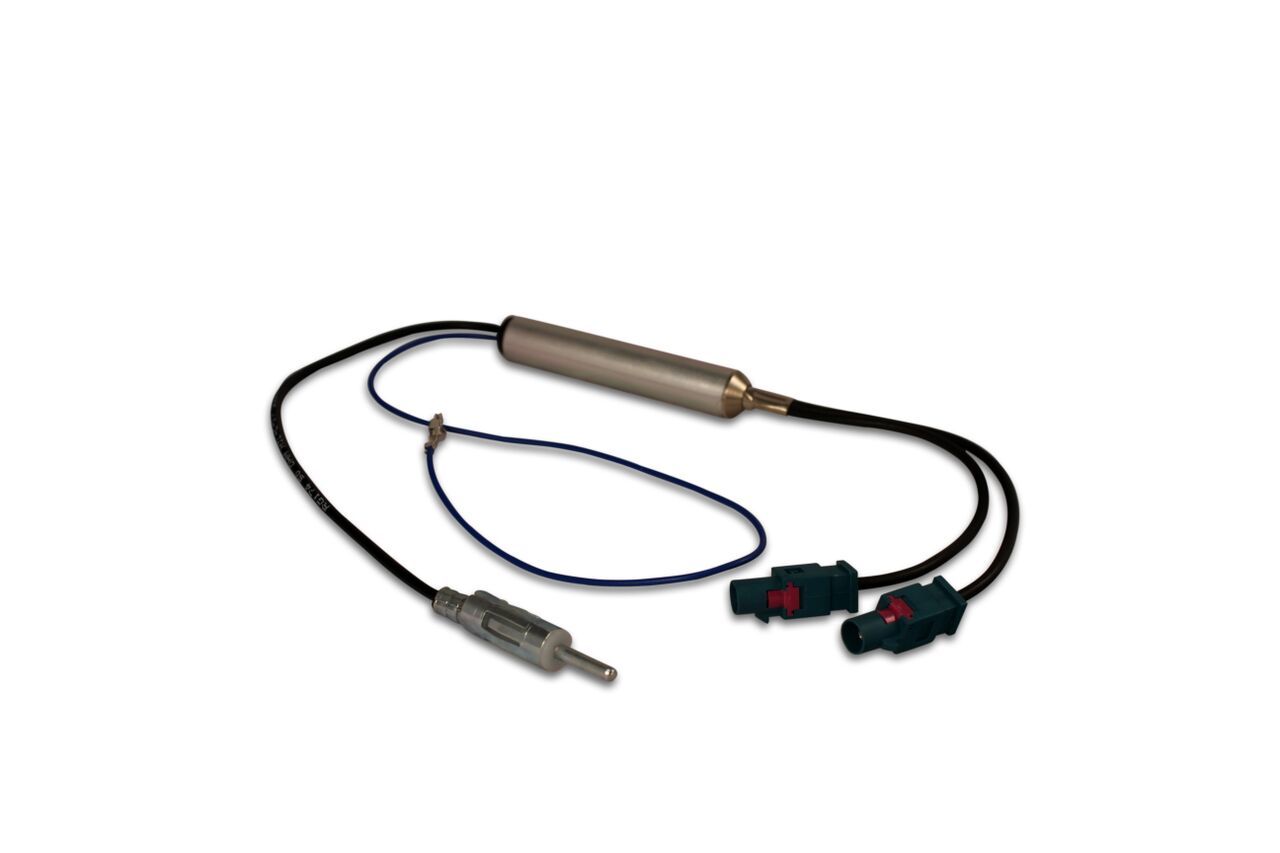 Dual Fakra European Antenna Adapter with AM FM Radio Amplifier Booster Plug