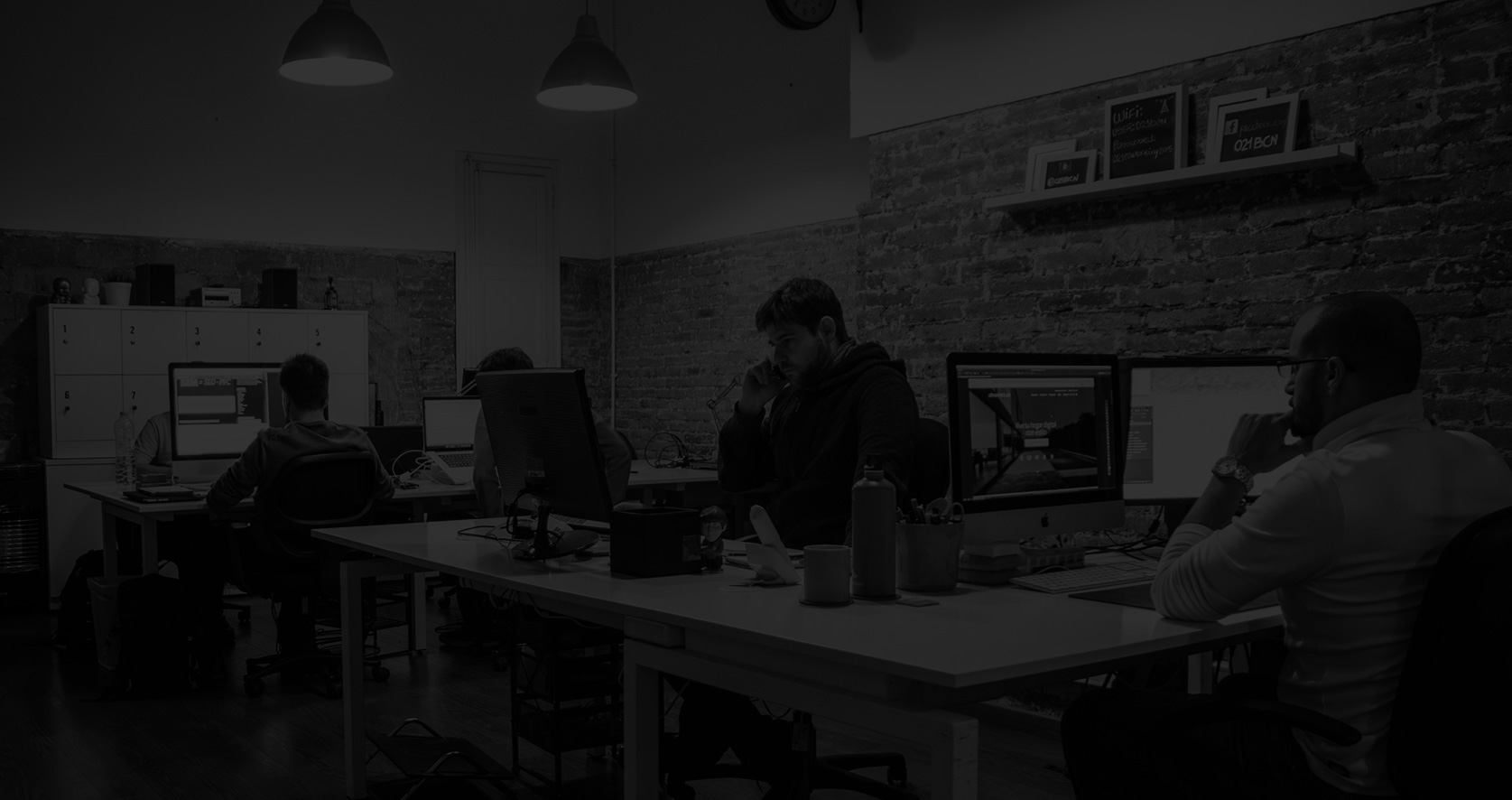 que es diligent header Diligent