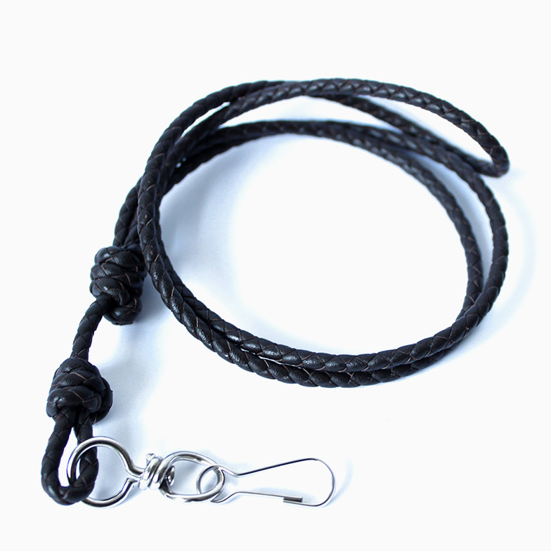 Dima Whistles, handmade & customised whistles for border collies