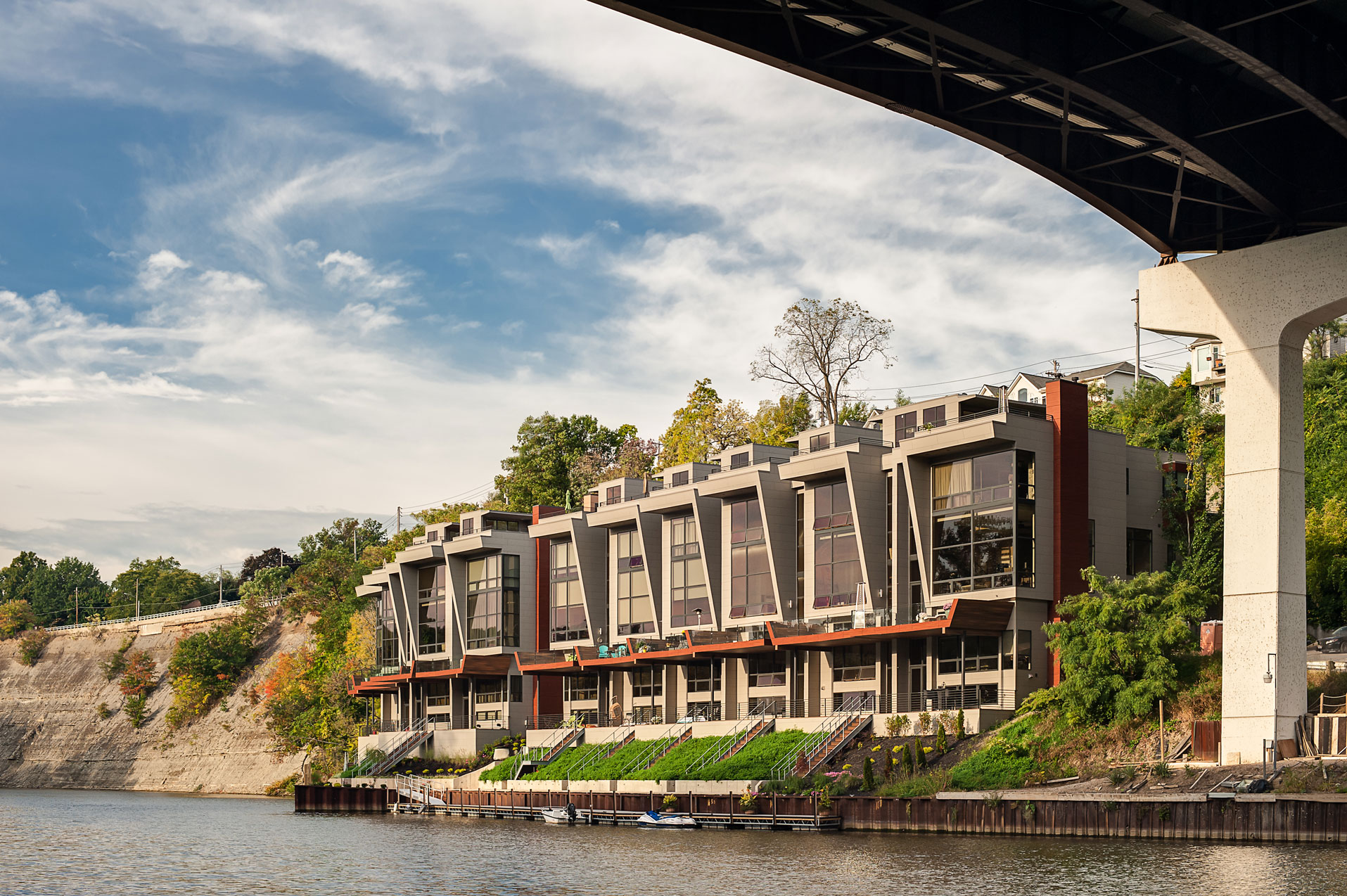 11 River Townhomes Dimit Architects