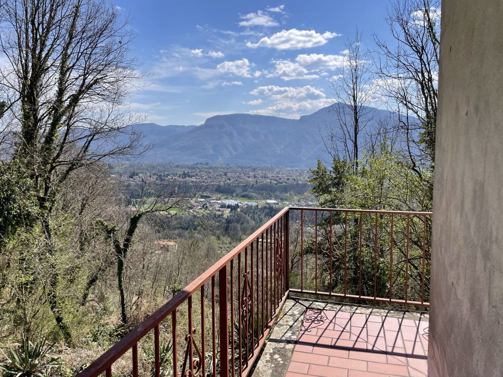 Detached House 1302 for sale at Albiano, Barga Media Valle del Serchio Houses in Tuscany