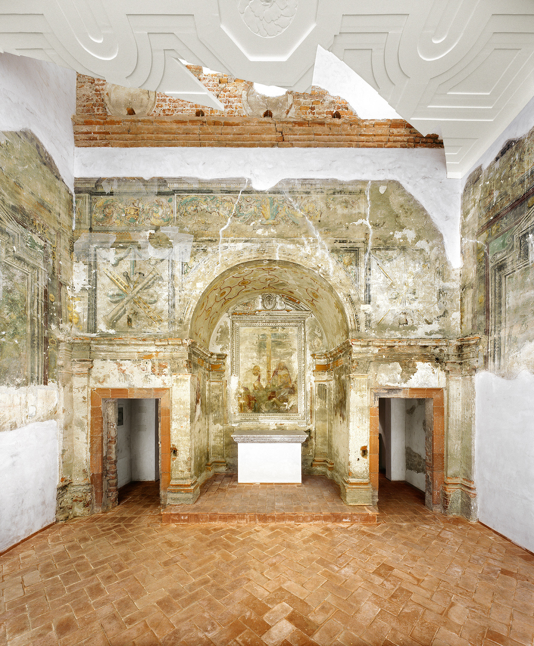 La Cappella ristrutturata (progetto di G. Fiorese). Fotografia di Stefano Topuntoli