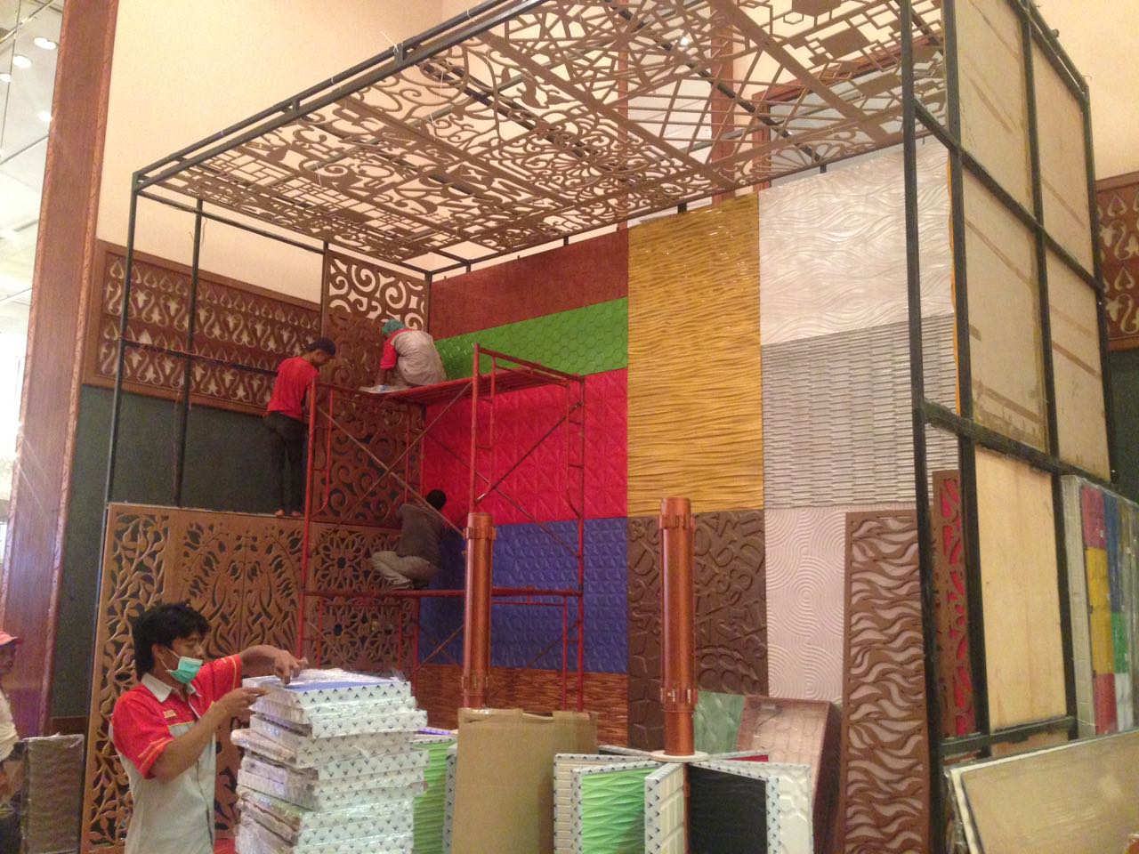 dapatkan harga promo dengan Kunjungi booth Dinding3D