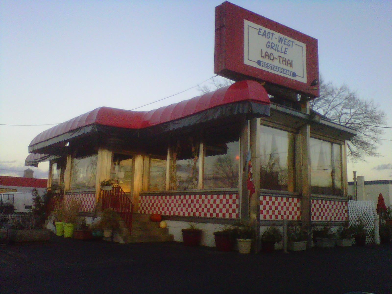 Diners in Connecticut Dinerville