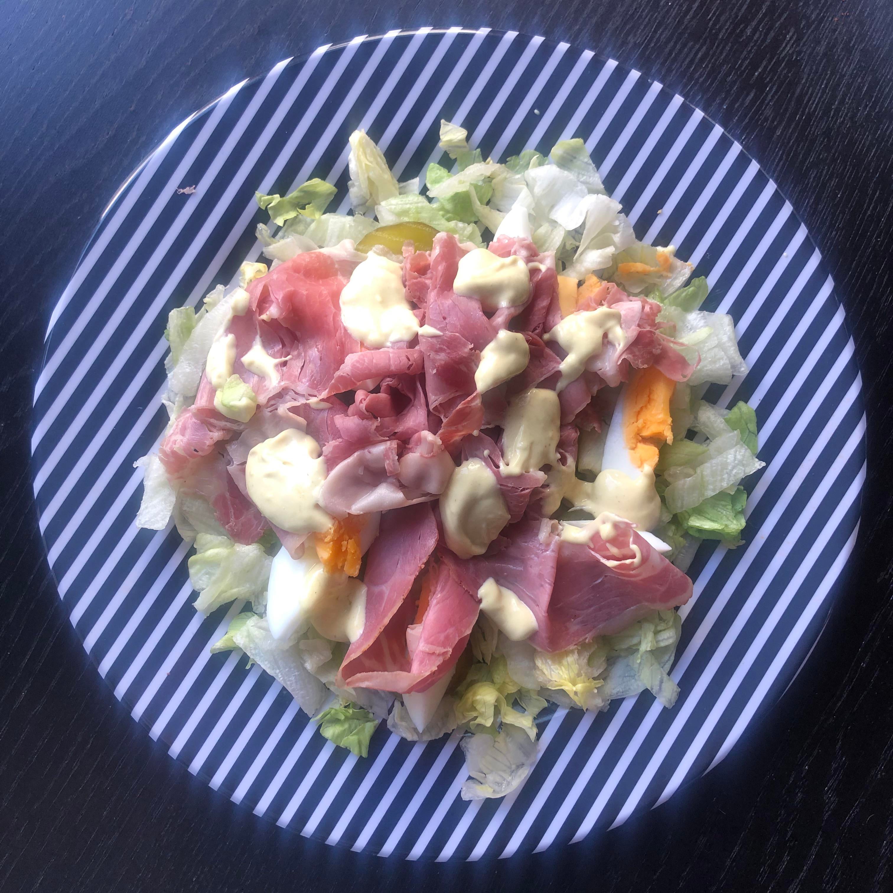 My current favourite pastrami ‘salad’. Lunch, description also