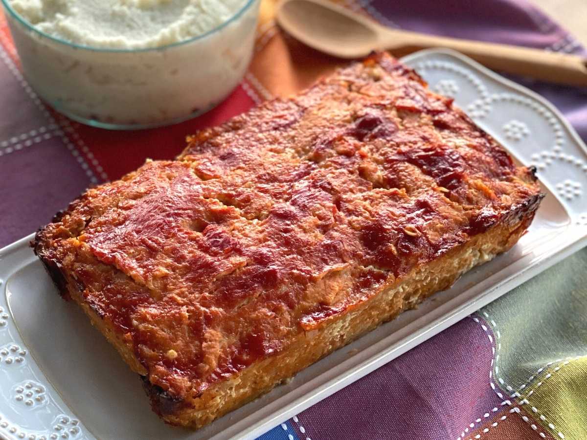 Ground Chicken Meatloaf Amazingly Delicious Recipe! The DinnerMom