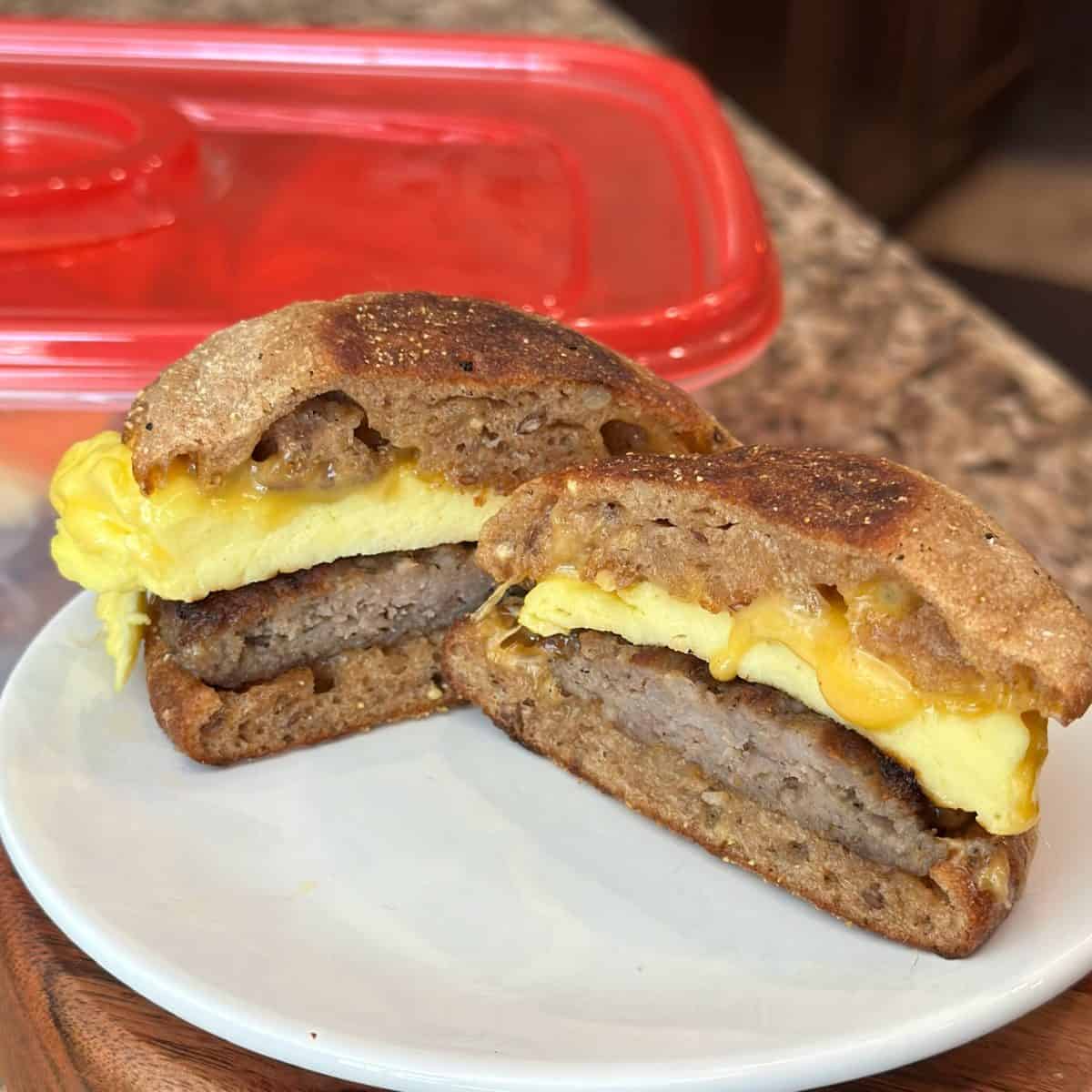 Sausage Egg and Cheese Breakfast Sandwich (Starbucks Copycat) Dinner