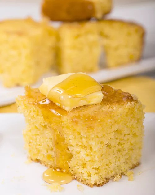 Scrumptious Honey Glazed Cornbread Recipe